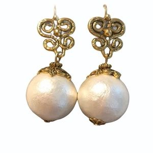 Gold accent earrings